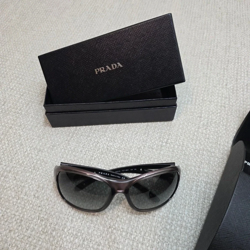 Prada SPR 15L Sunglasses Bronze Wrap Frame Grey Gradient Lens Italy 64-18-120